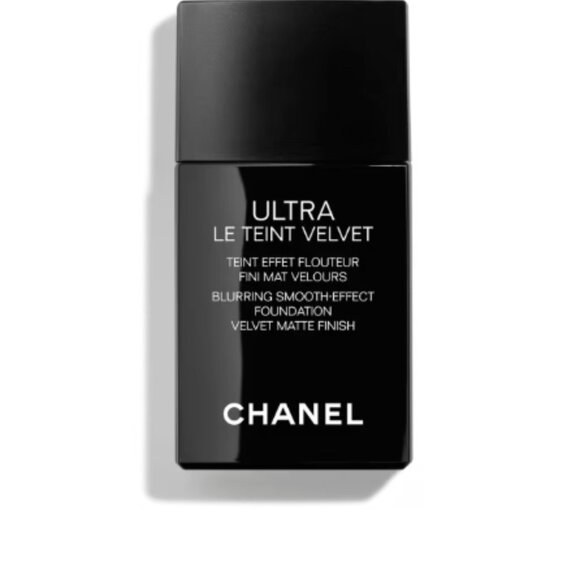 CHANEL - #B70 - ULTRA LE TEINT VELVET BLURRING SMOOTH-EFFECT FOUNDATION - Picture 2 of 4